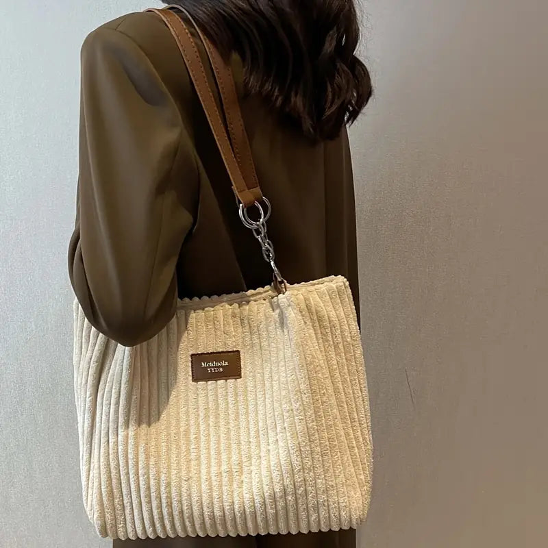 Atelier Élégance™ | Sac en velours côtelé Penny