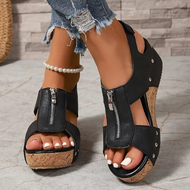Atelier Élégance™ | Sandales rétro à talons avec fermeture éclair