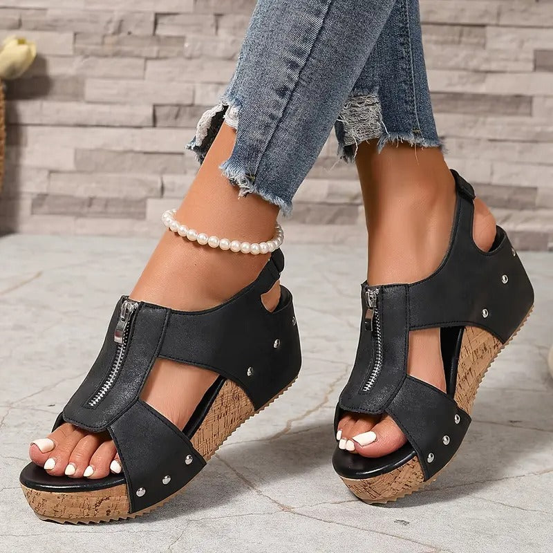 Atelier Élégance™ | Sandales rétro à talons avec fermeture éclair