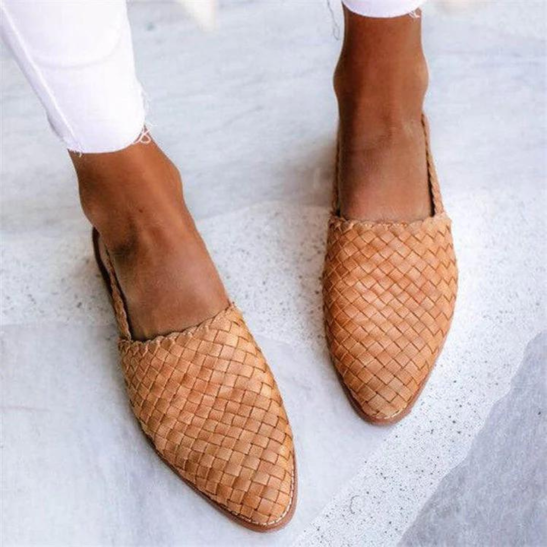 Atelier Élégance™ | Ballerines Élégantes en cuir tressé