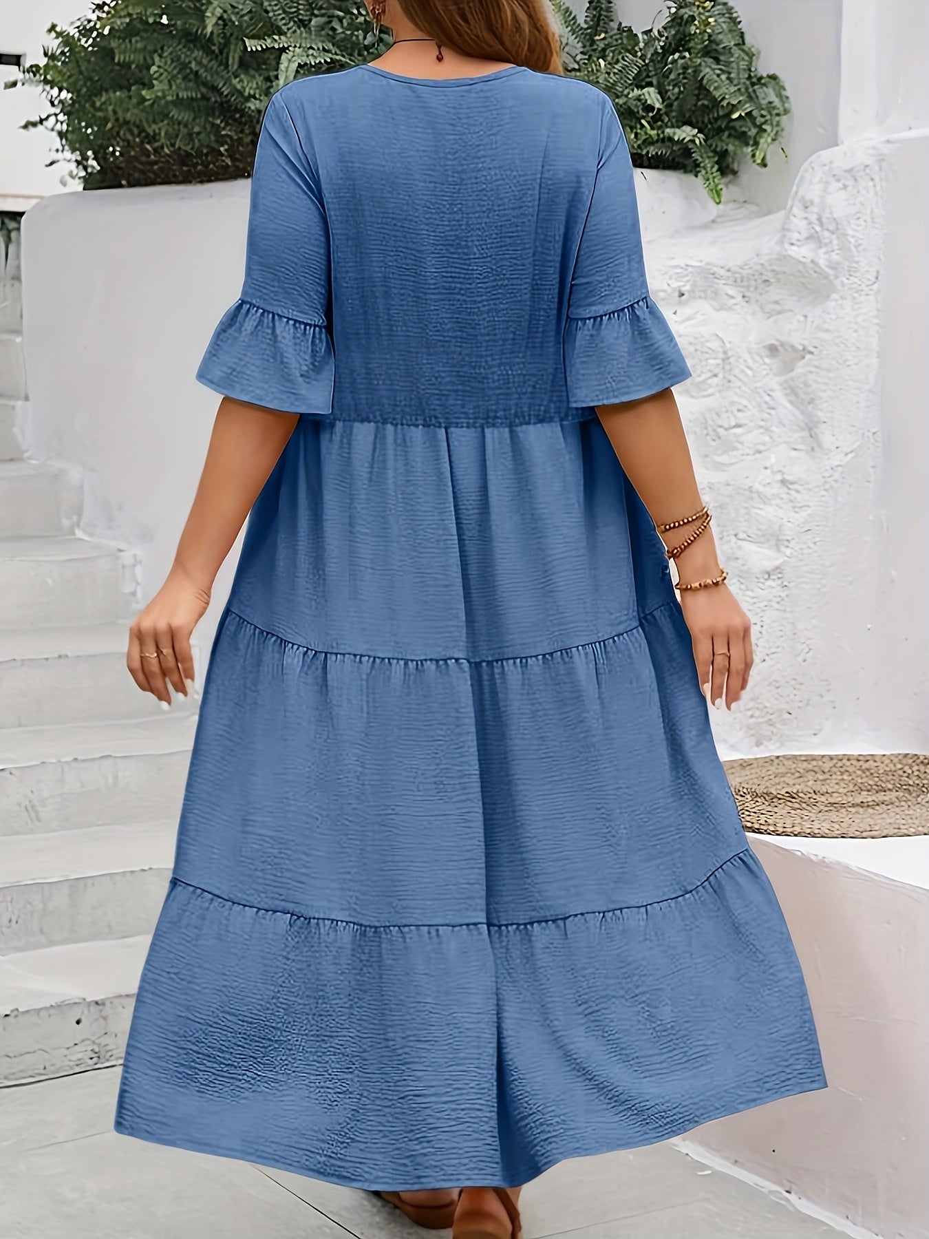 Atelier Élégance™ | Nena robe col en V Plus Size