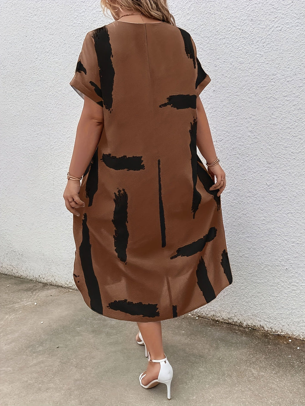 Atelier Élégance™ | Charissa Robe Plus Size