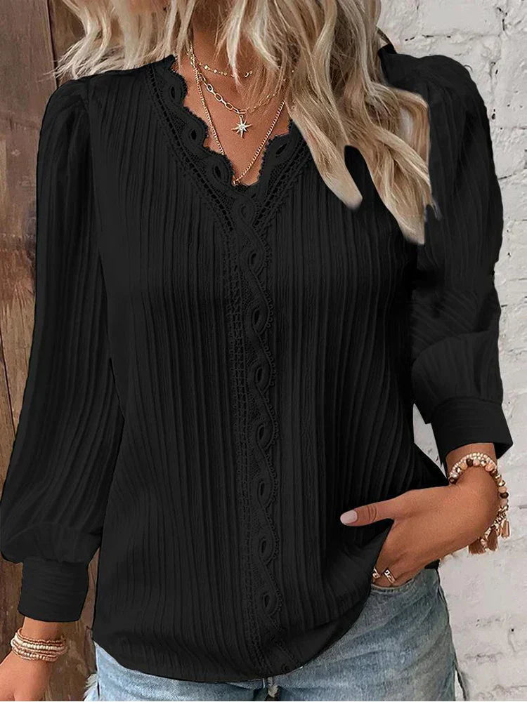 Atelier Élégance™ | Blouse en Chiffon avec Détails en Dentelle