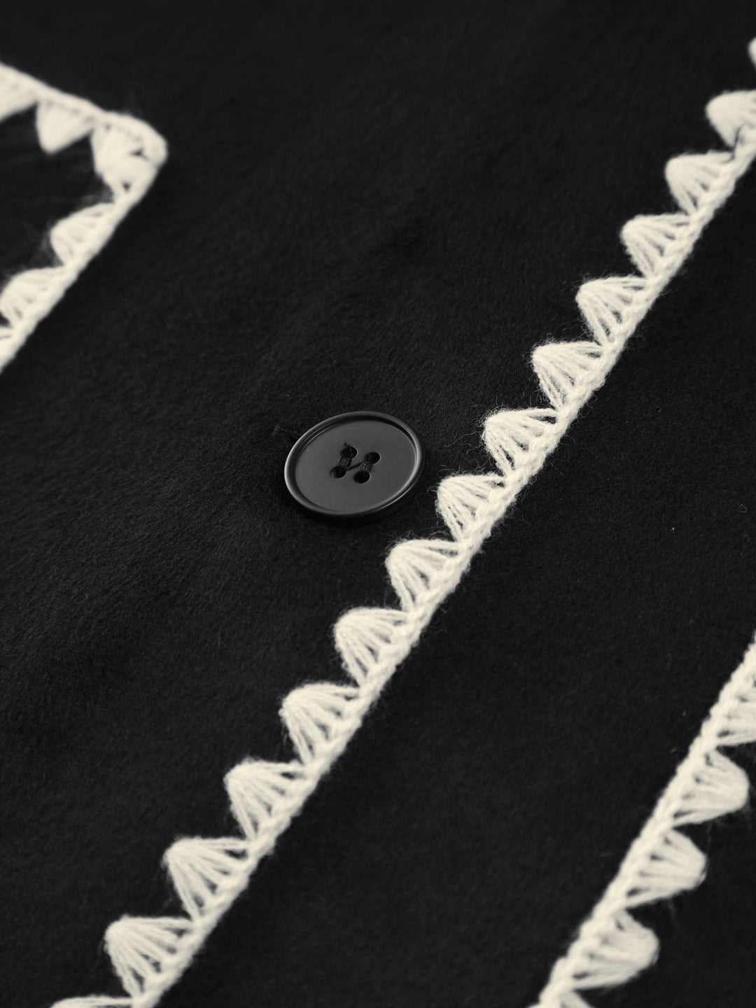 Atelier Élégance™ | Manteau écharpe Emma