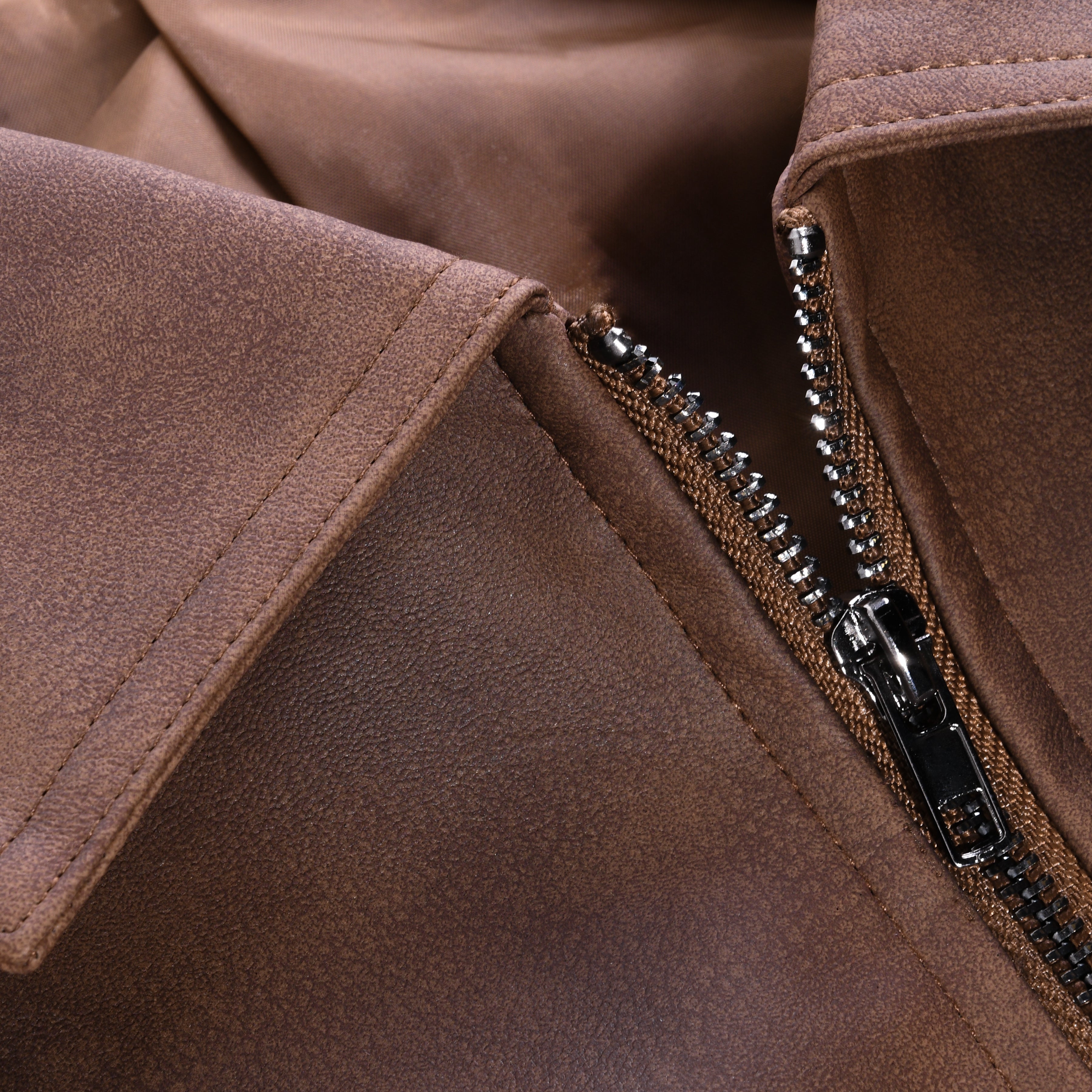 Atelier Élégance™ | Veste en cuir intemporelle
