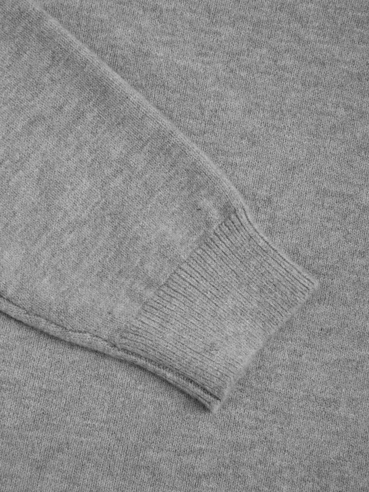 Atelier Élégance™ | Pull Oversized à Col Asymétrique Tricoté