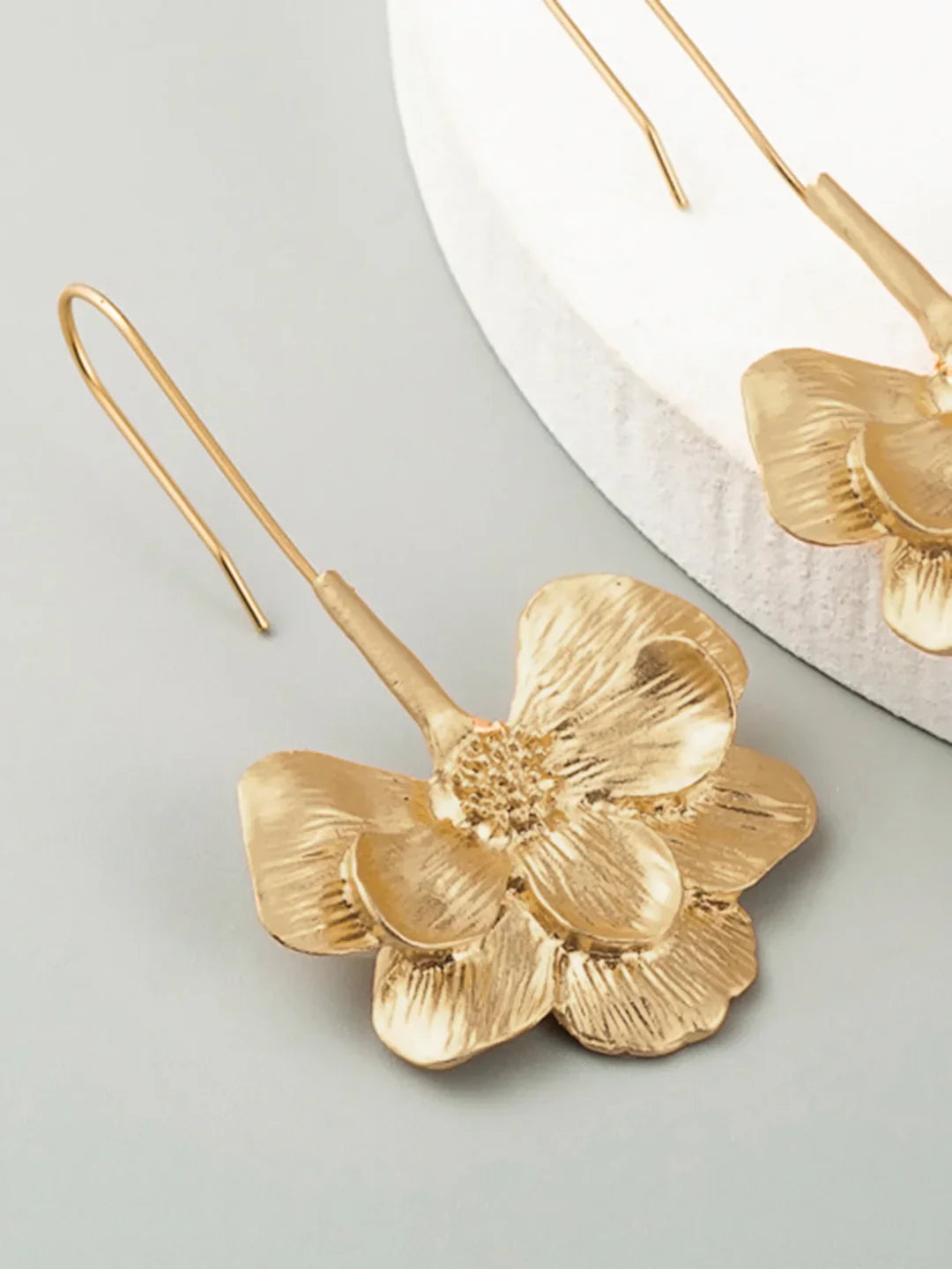 Atelier Élégance™ | Gains de Fleurs Épanouies