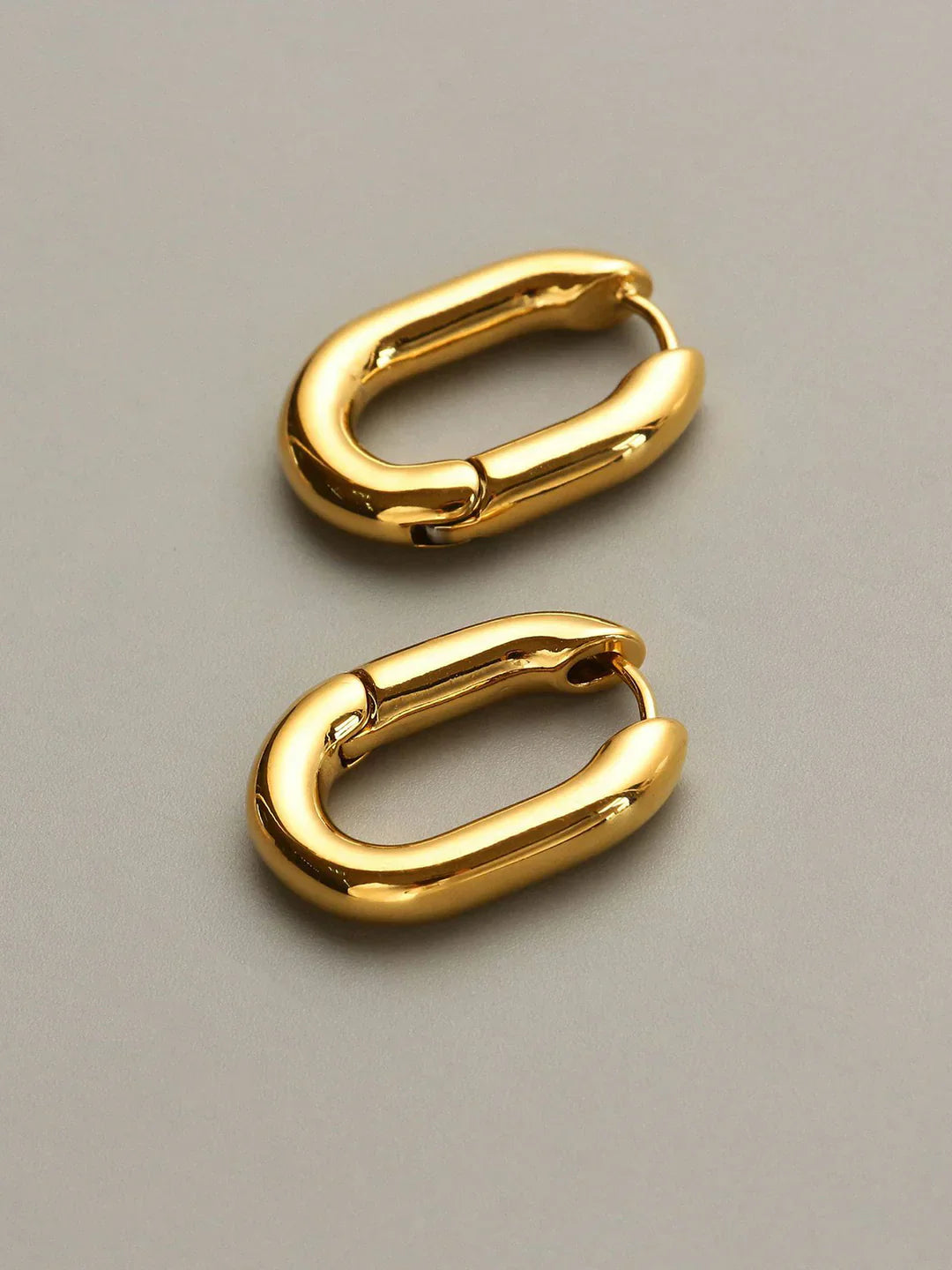 Atelier Élégance™ | Boucles d'oreilles en danse carrée