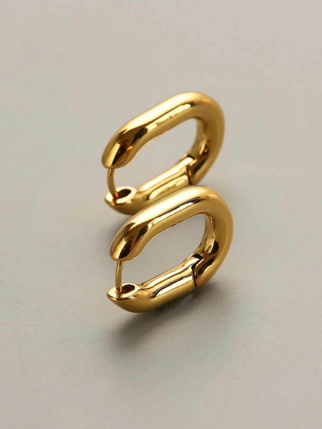 Atelier Élégance™ | Boucles d'oreilles en danse carrée