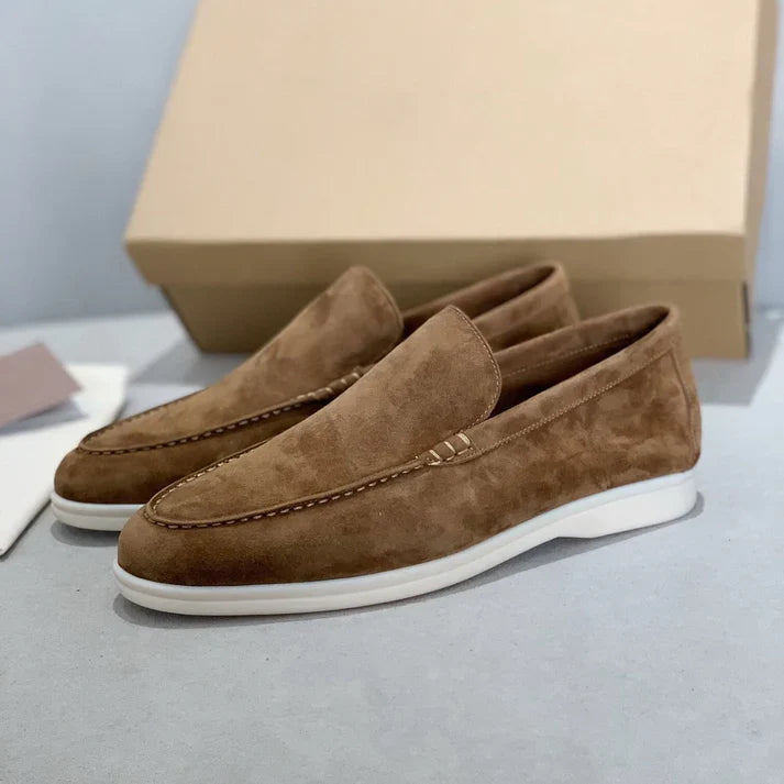 Atelier Élégance™ | Mocassins en daim chic