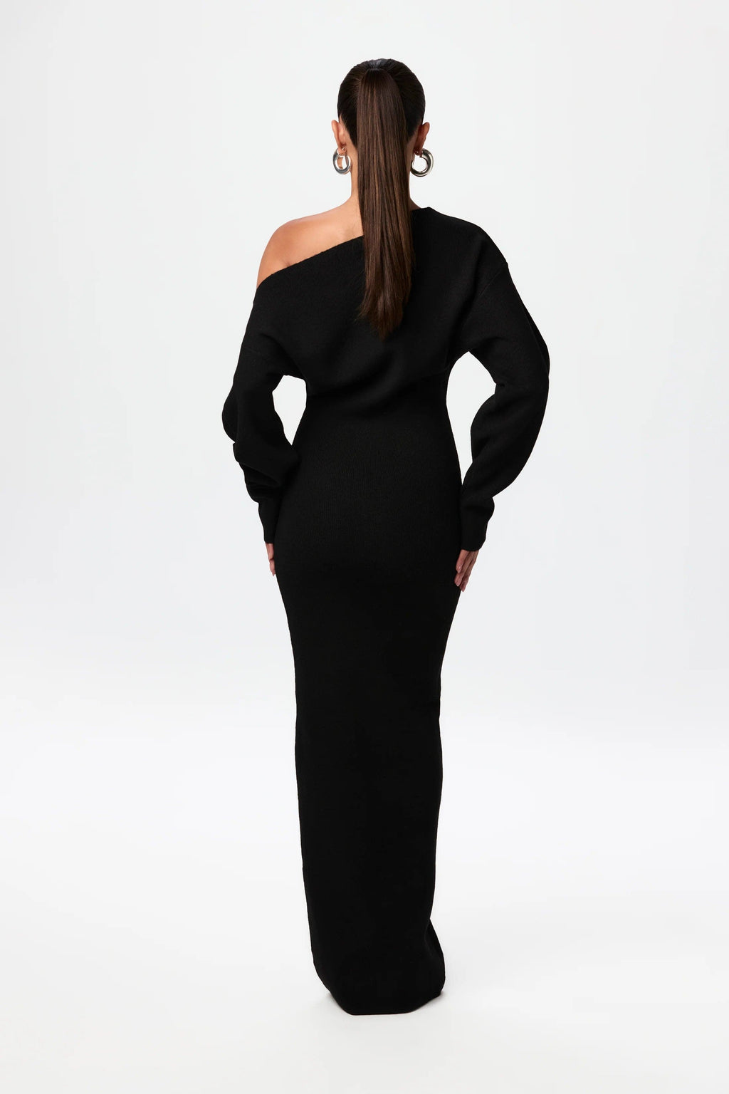 Atelier Élégance™ | Luxoria Robe Élégante