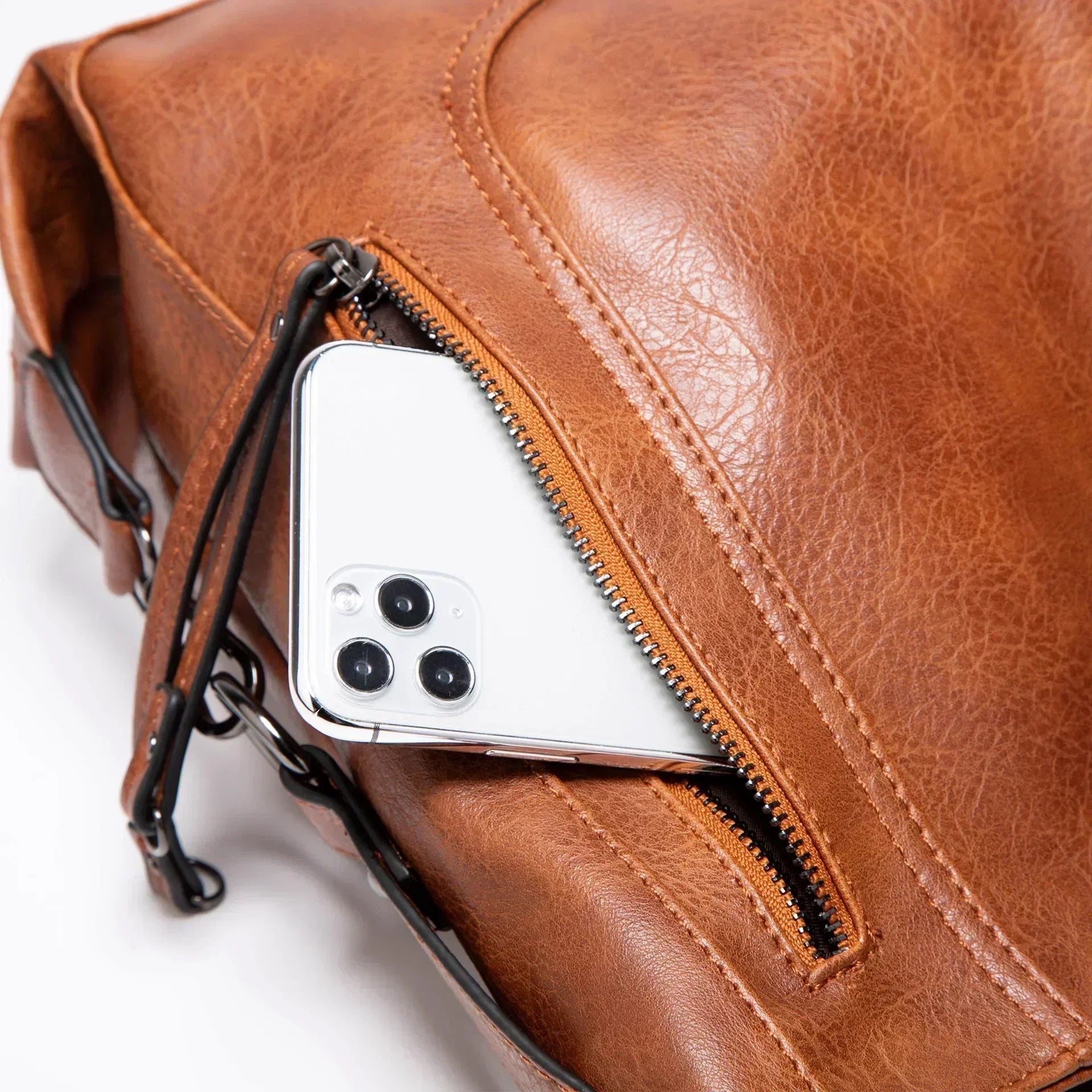 Atelier Élégance™ | Sac en cuir décontracté Pereira