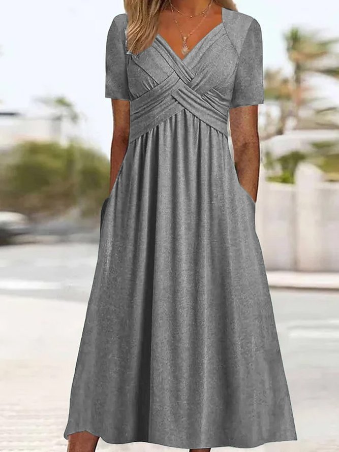 Atelier Élégance™ | Robe midi avec couture à la taille et poches