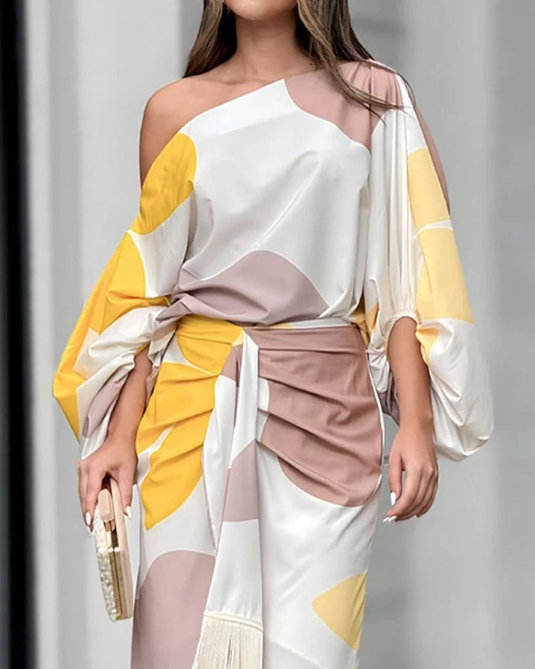 Atelier Élégance™ | Robe en satin avec manches bouffantes