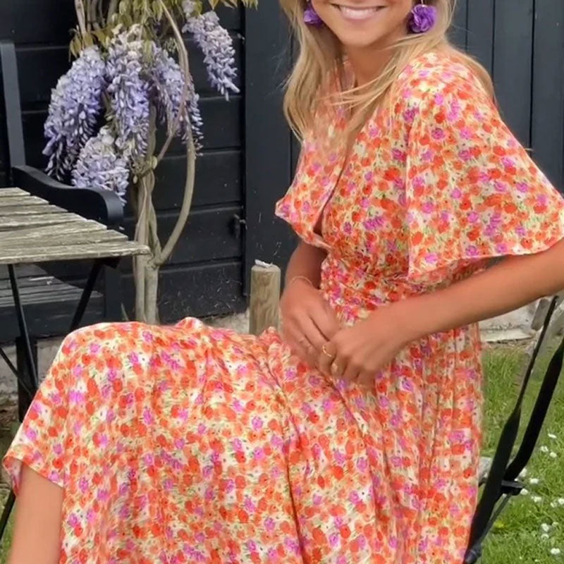 Atelier Élégance™ | Robe maxi à fleurs avec manches flottantes