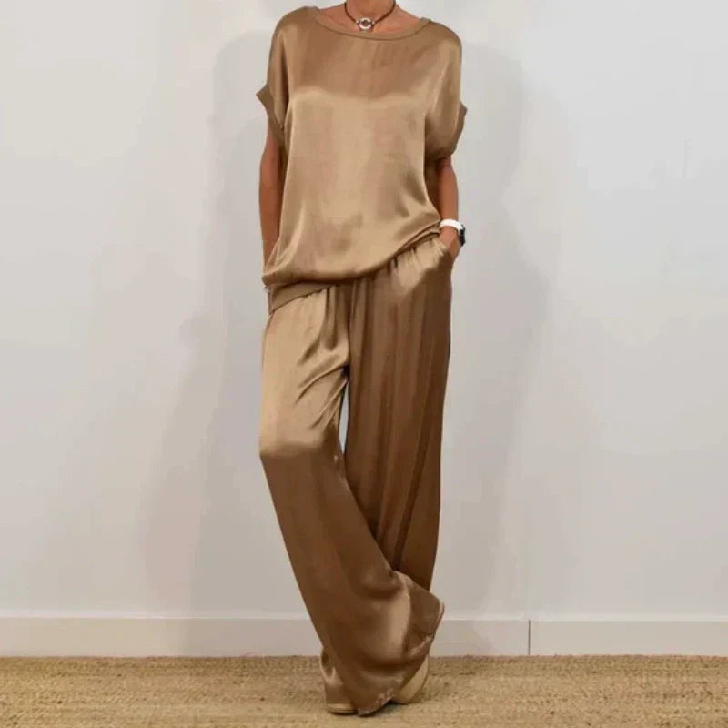 Atelier Élégance™ | Ensemble Lounge Satin